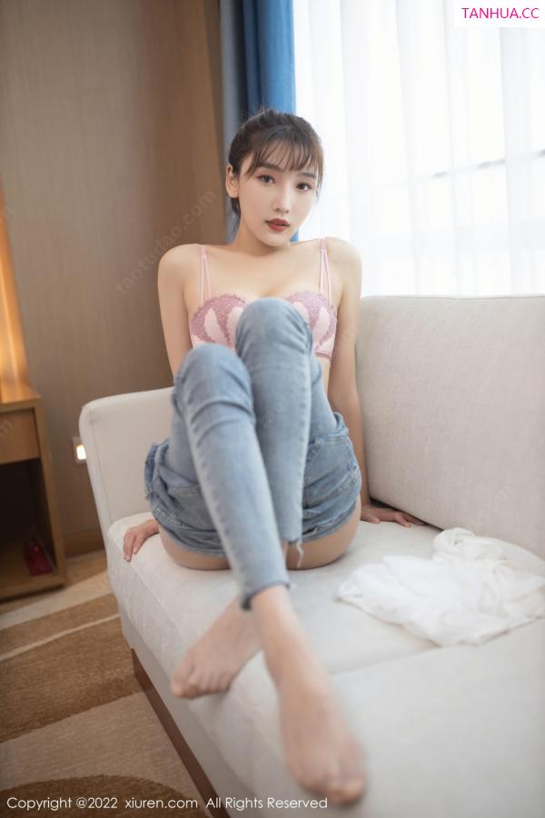 陆萱萱  [XiuRen]高清写真图 2022.01.20 No.4493 陆萱萱第54张图片